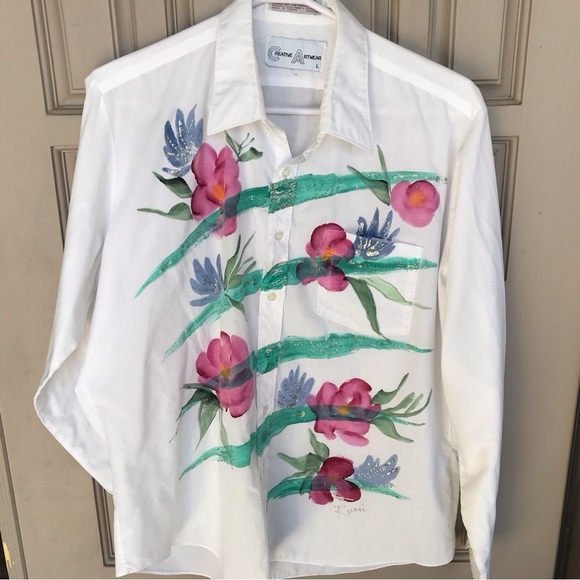 Creative art ware button down shirt. Long sleeves collar, cuffs. SzL floral - Picture 7 of 8